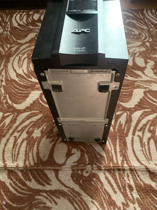 ДБЖ APC Smart-UPS C 1000VA Tower LCD з SmartConnect (SMC1000IC)