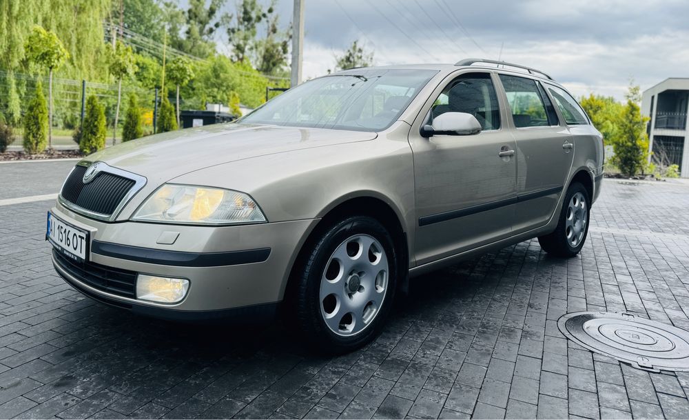 Продам Skoda Octavia A5 2005 рік 2.0 FSI Автомат в хорошому стані!