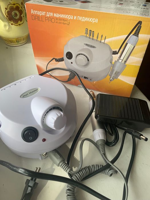 Набор: фрезер + вытяжка для маникюра, педикюра