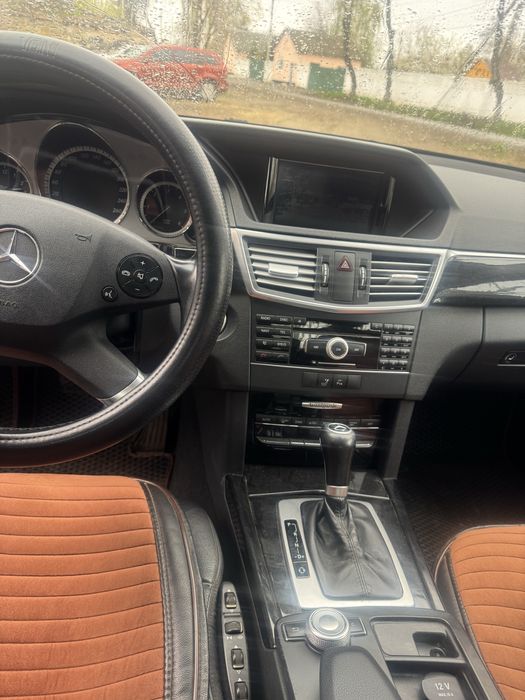Продам Мерседес W212