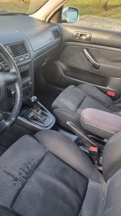 GOLF IV TDI 110CV ANO 98