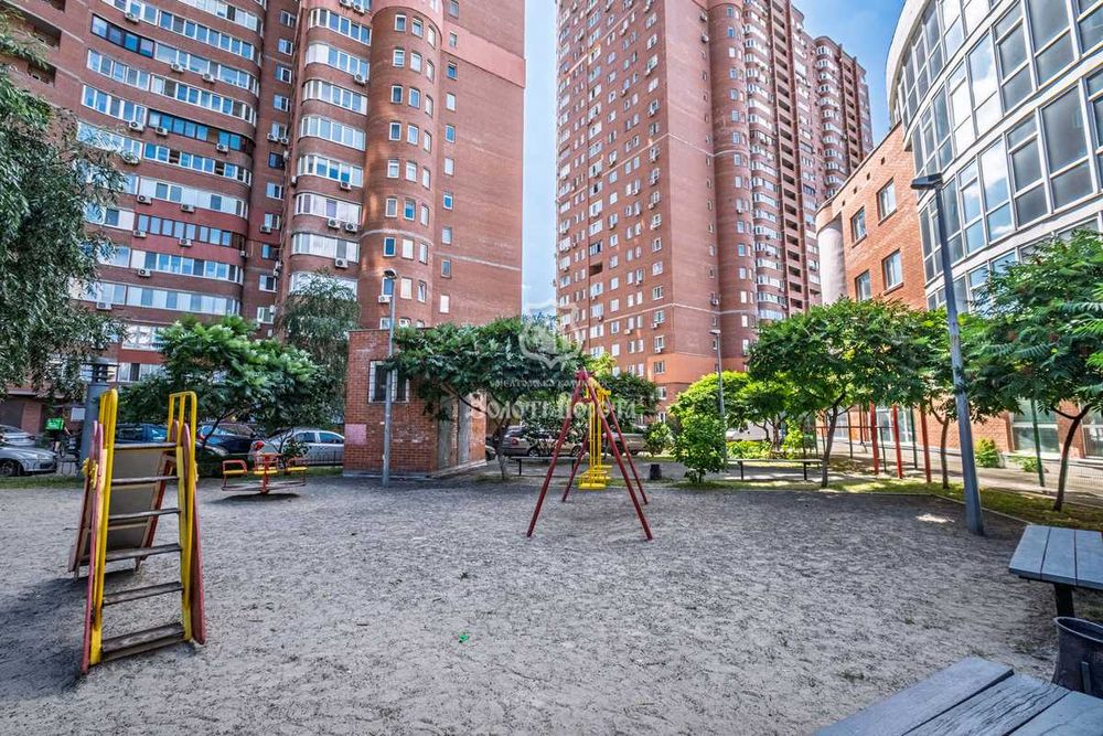 Квартира, 3к. Євроремонт. Анни Ахматової, 13д, Позняки, Дарницький район
