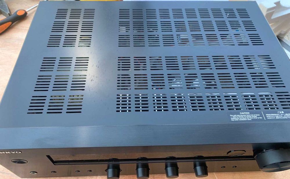 Amplituner stereo ONKYO TX-8030