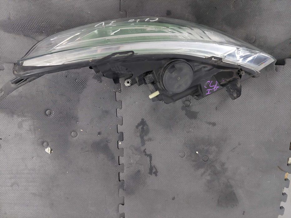 farol esq Renault Clio iv