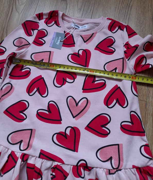 Сукня, плаття сердечки Sinsay 104см. 3-4р. Нова.