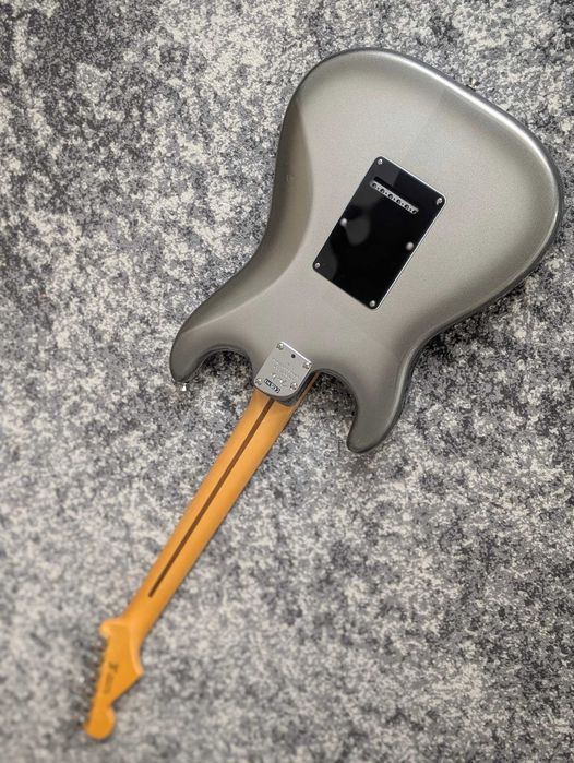 Электрогитара Fender 70th Anniversary American Professional II Stratocaster HSS