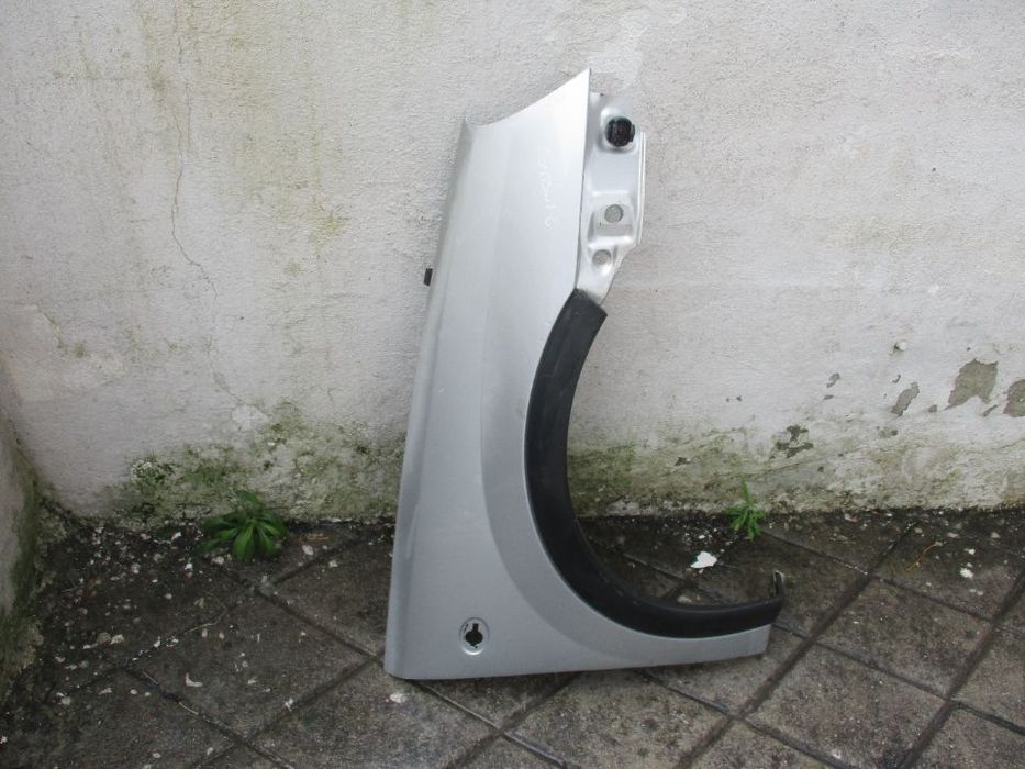 Guarda Lamas Opel Corsa C Direito