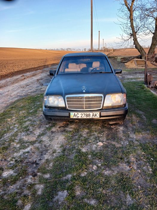 Продам мерседес w124
