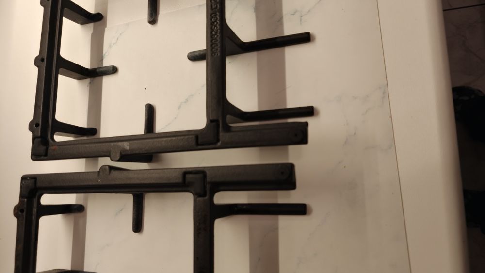 Ruszty do płyty gazowej BOSCH HSET6F4030