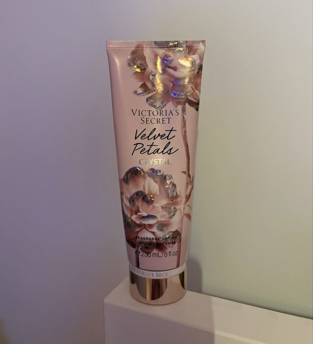 Balsam Victoria’s Secret Velvet Petals Crystal