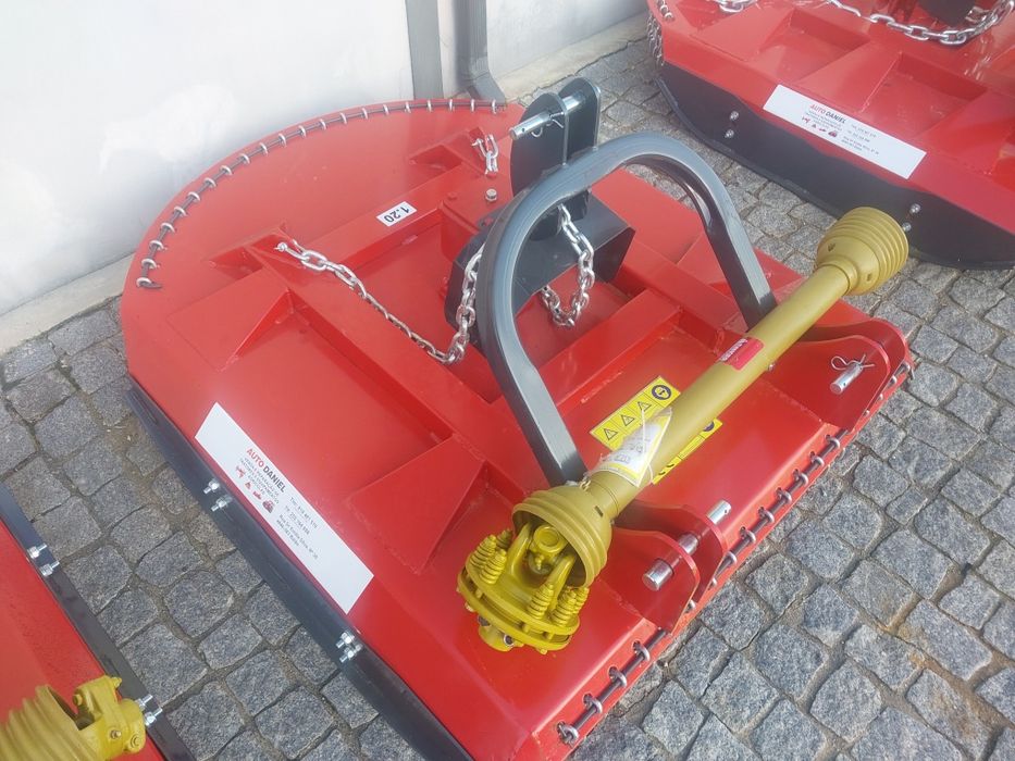 Capinadeira reforçada