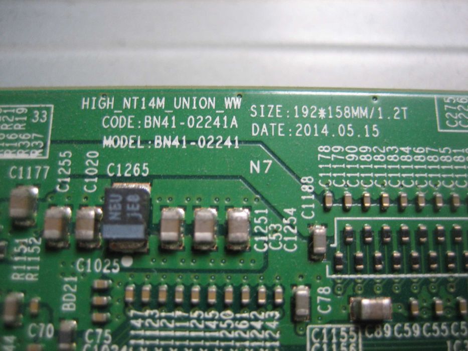 Телевізор Samsung UE32H5303AK розбита матриця