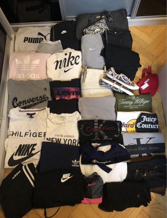 Paki/boxy markowych ubrań