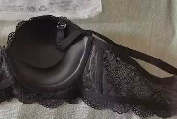 Шикарный кружевной бюстгалтер бандо пушап