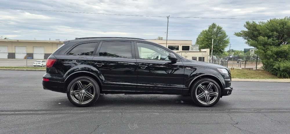 Audi Q7 quattro Sport S-line      2014