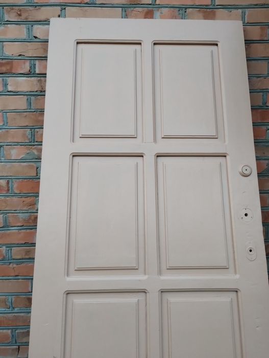 Двері міжкімнатні