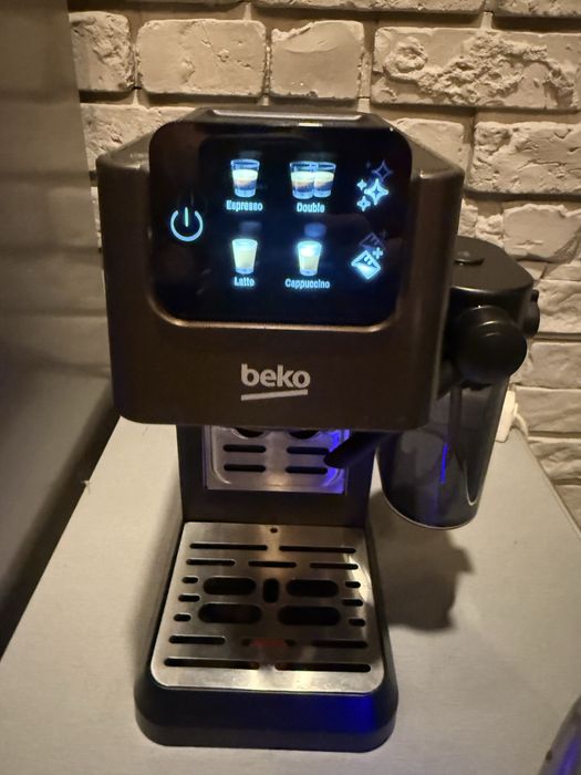 Expres do kawy Beko