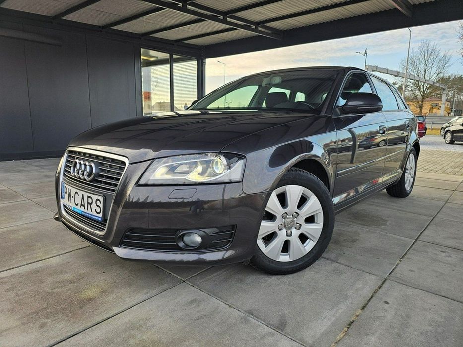 Audi A3 Sportback 1,9TDI/SPORT/Xenon/NAVI/BOSE/Klimatr/Podgrz.fotel/Serwis/Bezwyp/GWAR