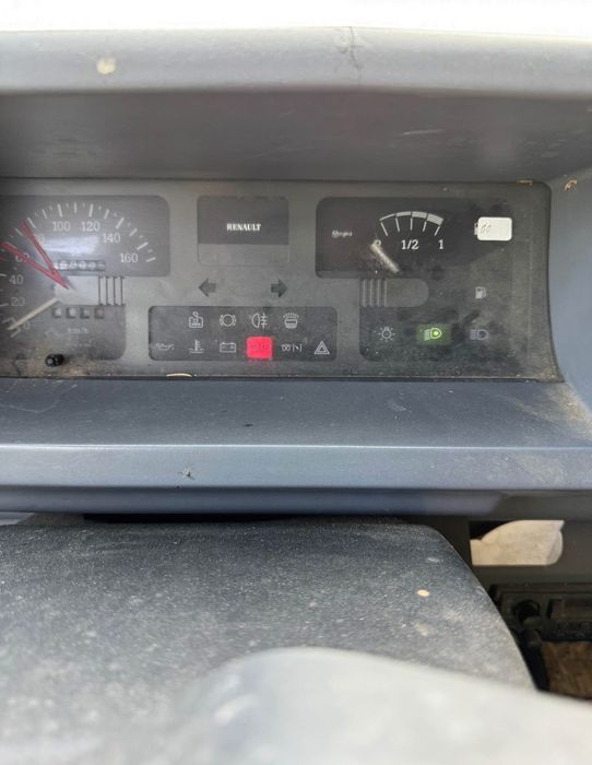Renault master 2.5 D 88000km