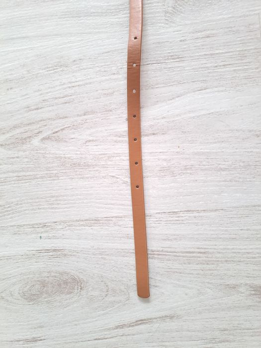 Damski wąski pasek brązowy nowy