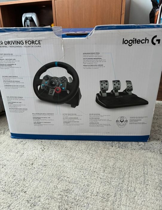 Volante G29 com pedais