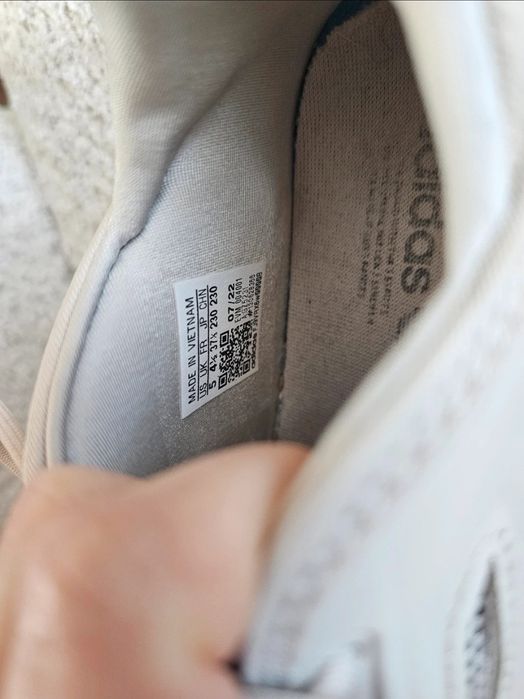 Adidas ozweego beżowe 37 1/3