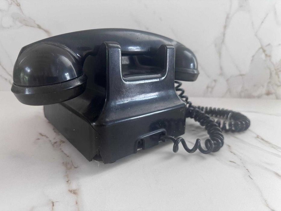 Stary telefon tarczowy PRL czarny bakelitowy retro vintage