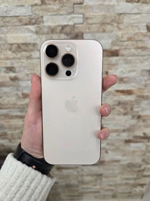 16 pro 128gb Titanio Deserto