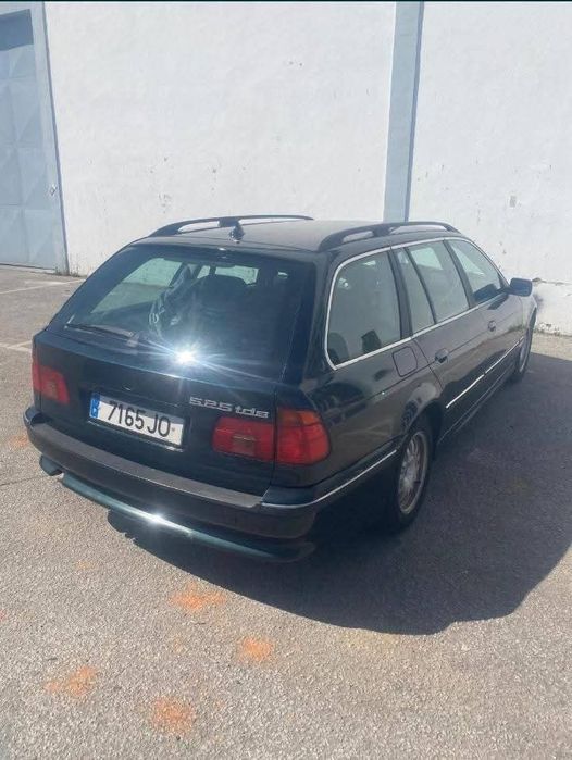 Carro BMW TDS 520