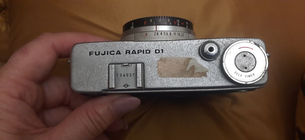 Máquina fotográfica vintage Fujica Rapid