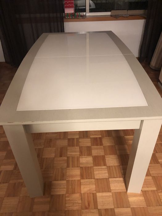 Mesa de jantar extensivel