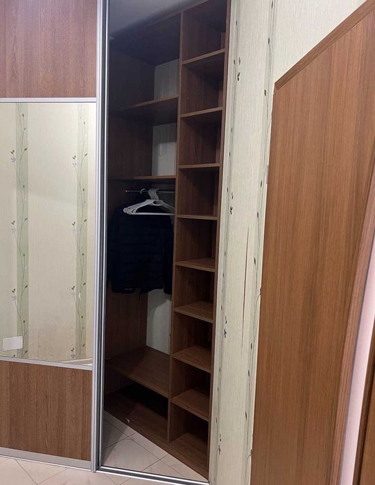 Ексклюзивна пропозиція! 1 кімнатна в новому будинку в історичному центрі міста ремонт меблі техніка можна під програми 48 м за 50000 у.о - More