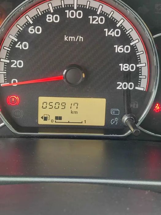 COMPACTO SEMI-NOVO | GARANTIA DE FÁBRICA ATIVA | Kms Reais | Revisões