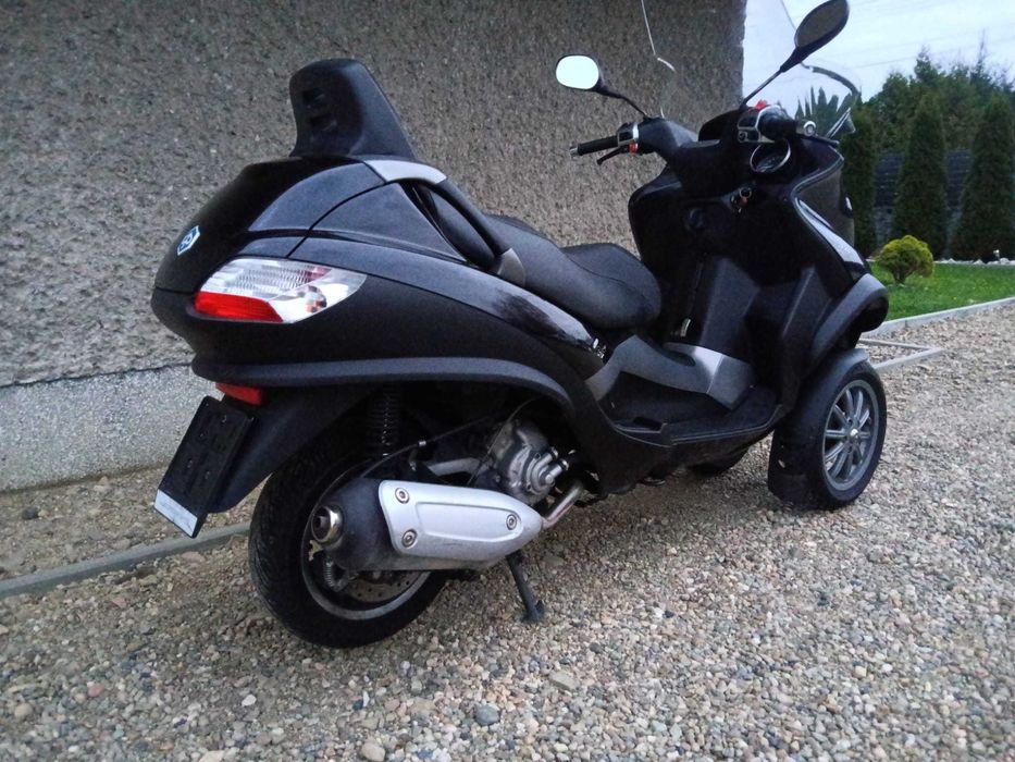Piaggio  MP3  250