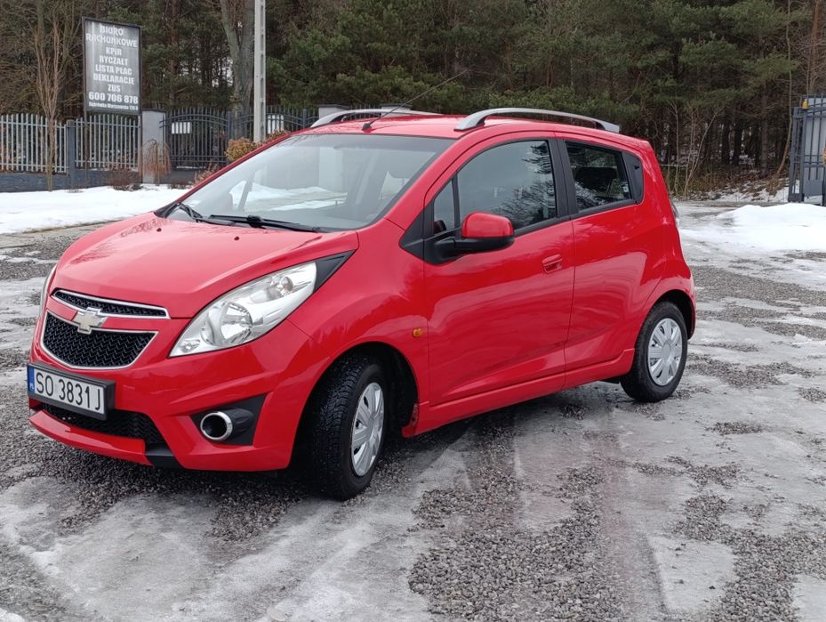 Bardzo ładny bardzo dobrze wyposażony.