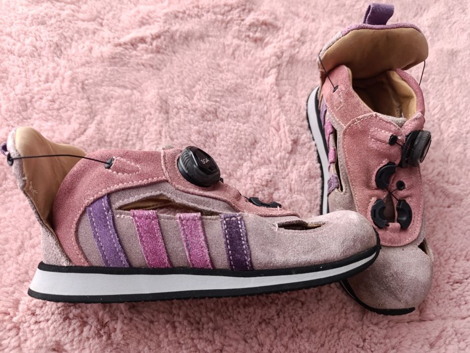 Sandały do ortez 32