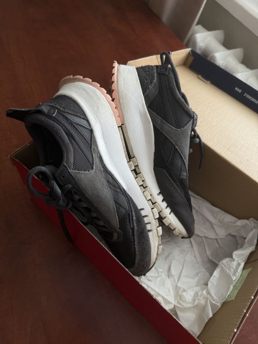 Бігові кросівки Reebok 23.5см