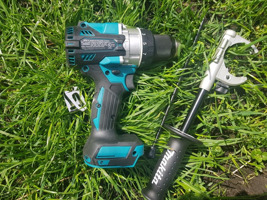 Бесщеточная аккумуляторная дрель-шуруповерт MAKITA XPH14Z 18V LXT