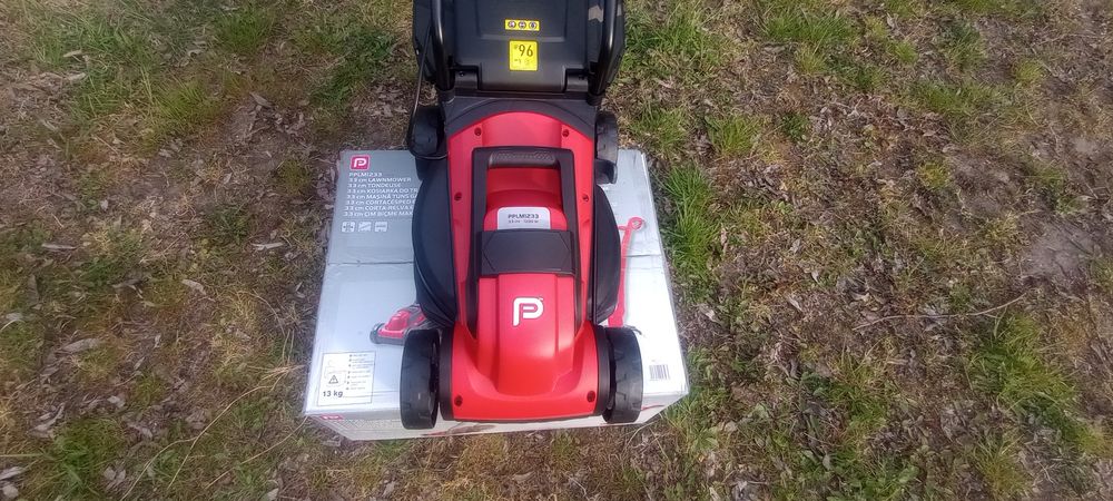 Zestaw Kosiarka + Podkaszarka Elektryczna PERFORMANCE POWER