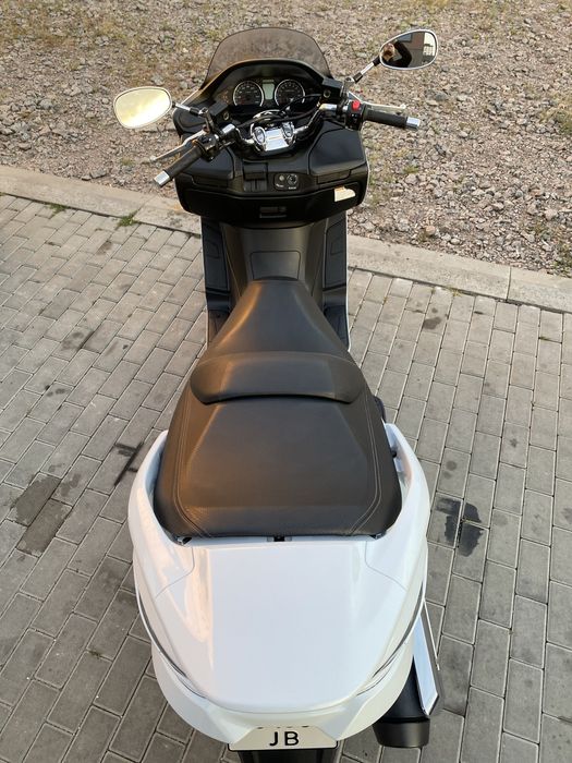Продам suzuki skywave 250