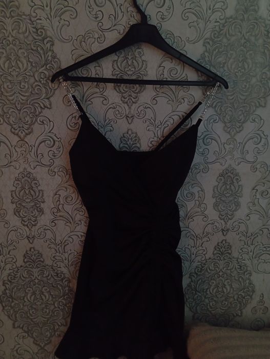 Сукня нова дуже елегантна