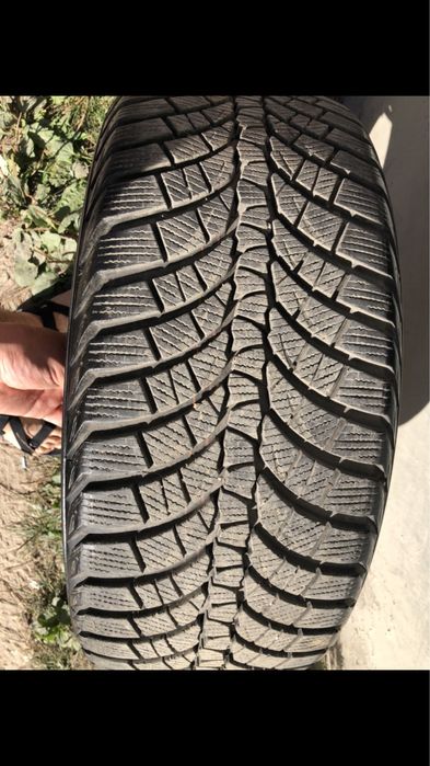 Зимові колеса Kumho 245/50/18