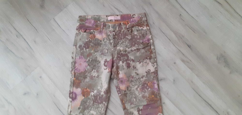 Spodnie damskie roz 38 firmy La Ligna