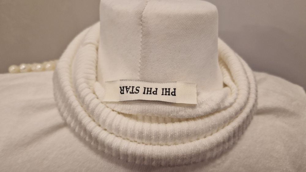 Sweter typu golf damski Phi Phi Star