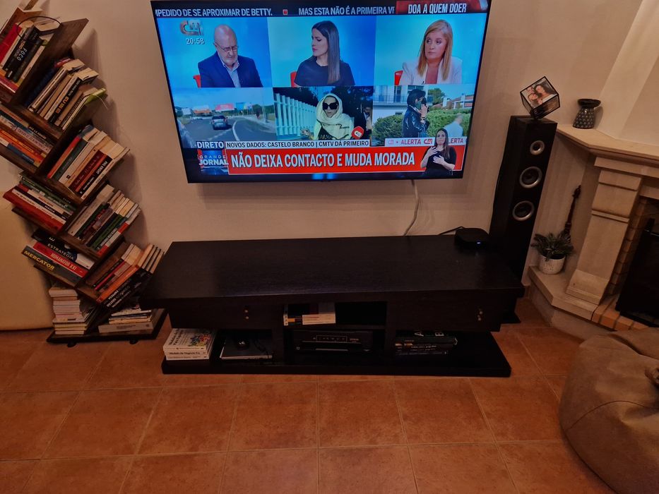Móvel de TV wengue