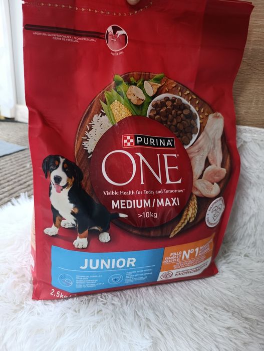 Karma sucha Purina one dla psa medium/maxi >10kg bogata w kurczaka 2,5kg