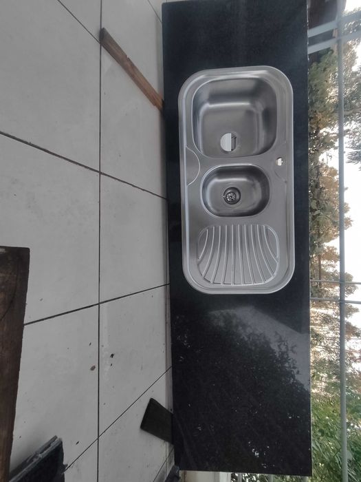 Lavatório inox + bancada em pedra