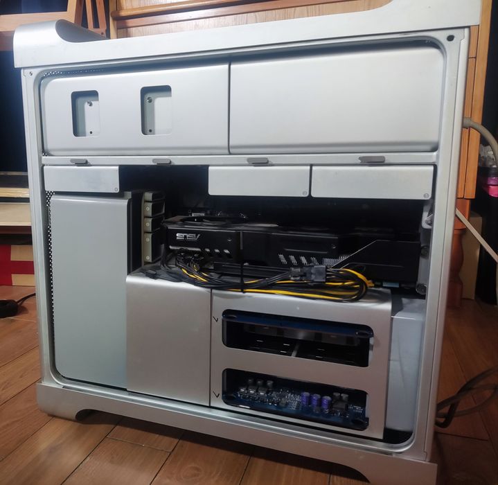 Apple Mac Pro 3.1 32GB; 2xQuad-Core Xeon=8rdzeni 2.8GHz GTX680, SSD