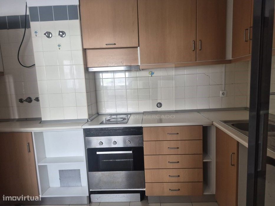 Apartamento T2 - Ameixoeira
