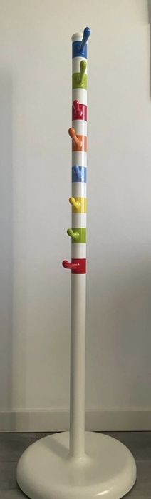 Cabide IKEA. Está como novo